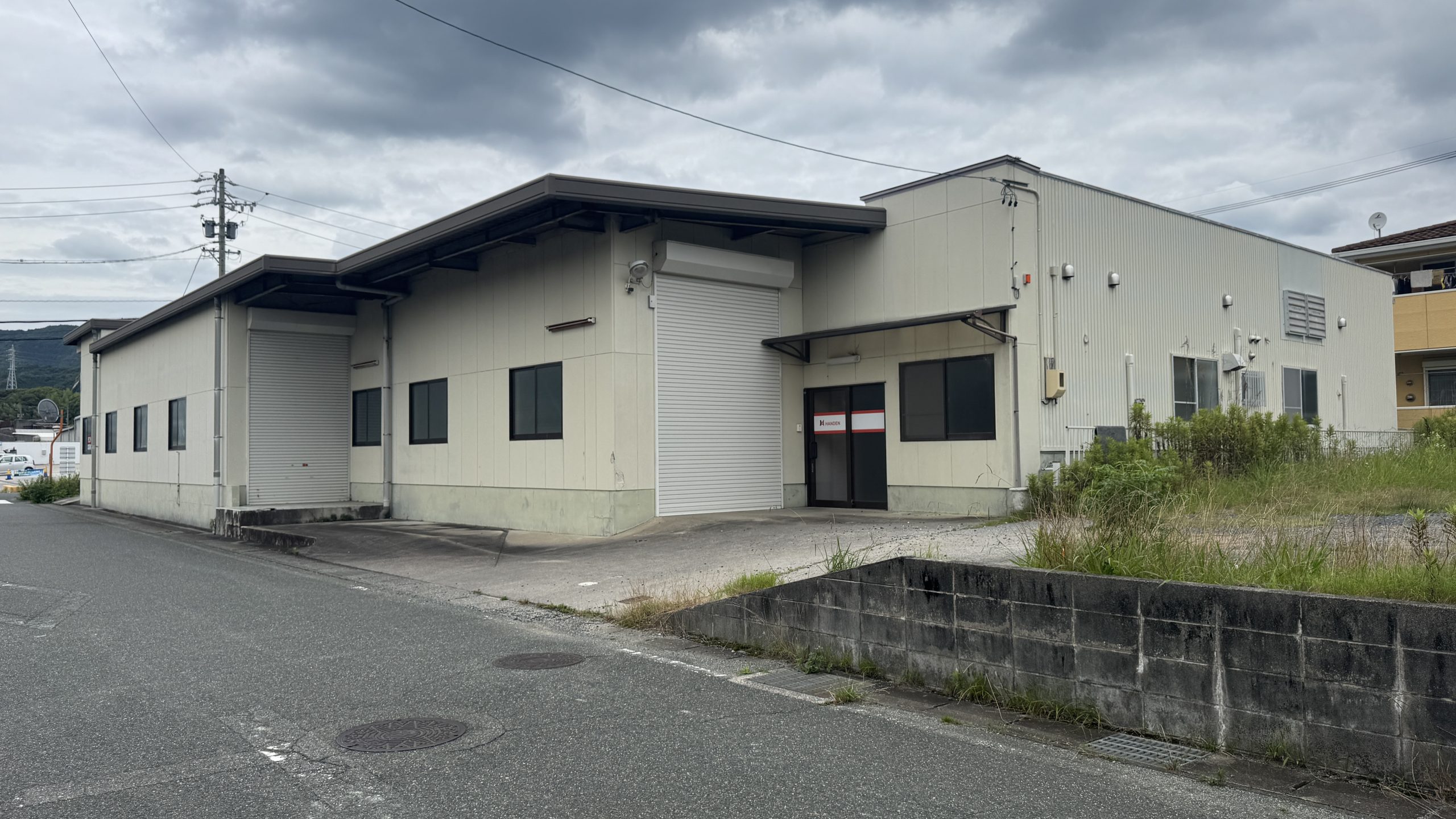 豊川市赤坂町　工場
